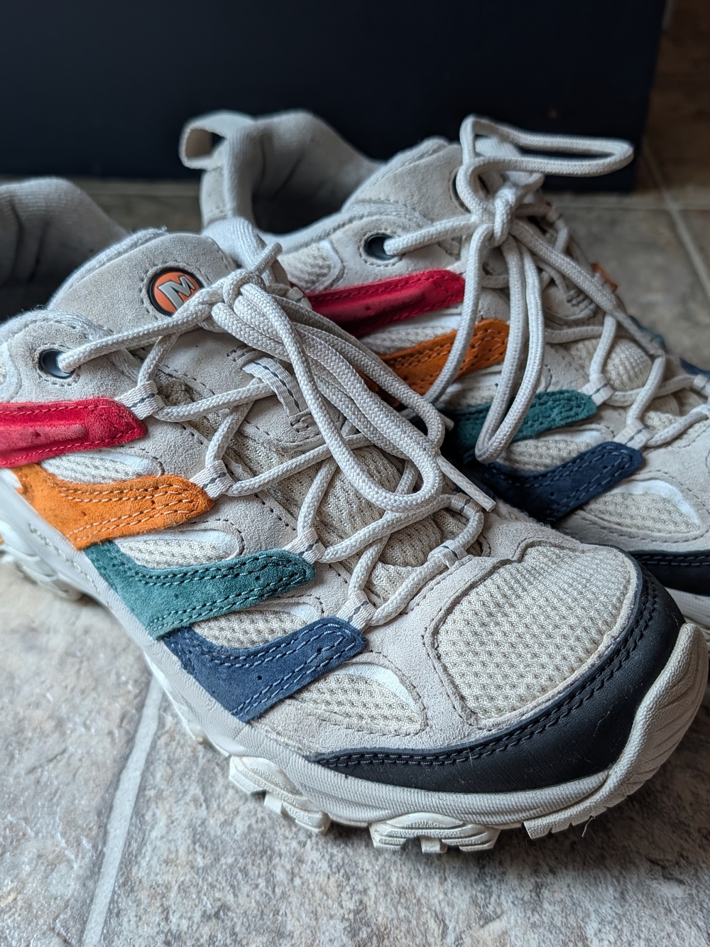 Merrell Moab 3 Hiking Sneakers Men's 8 Multicolor Retro Rainbow Colorblock Trek
